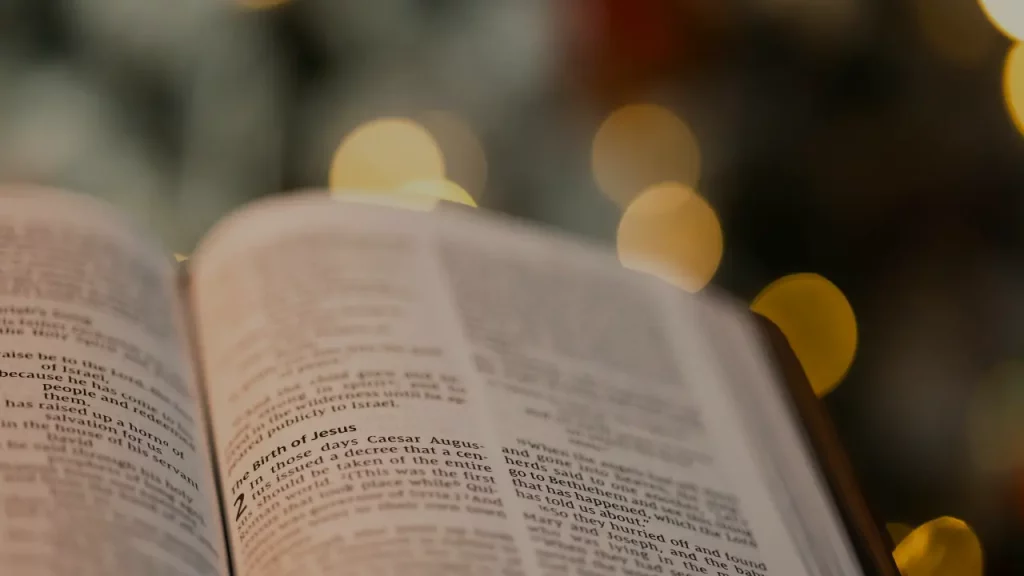 renovar tu compromiso bautismal- biblia abierta